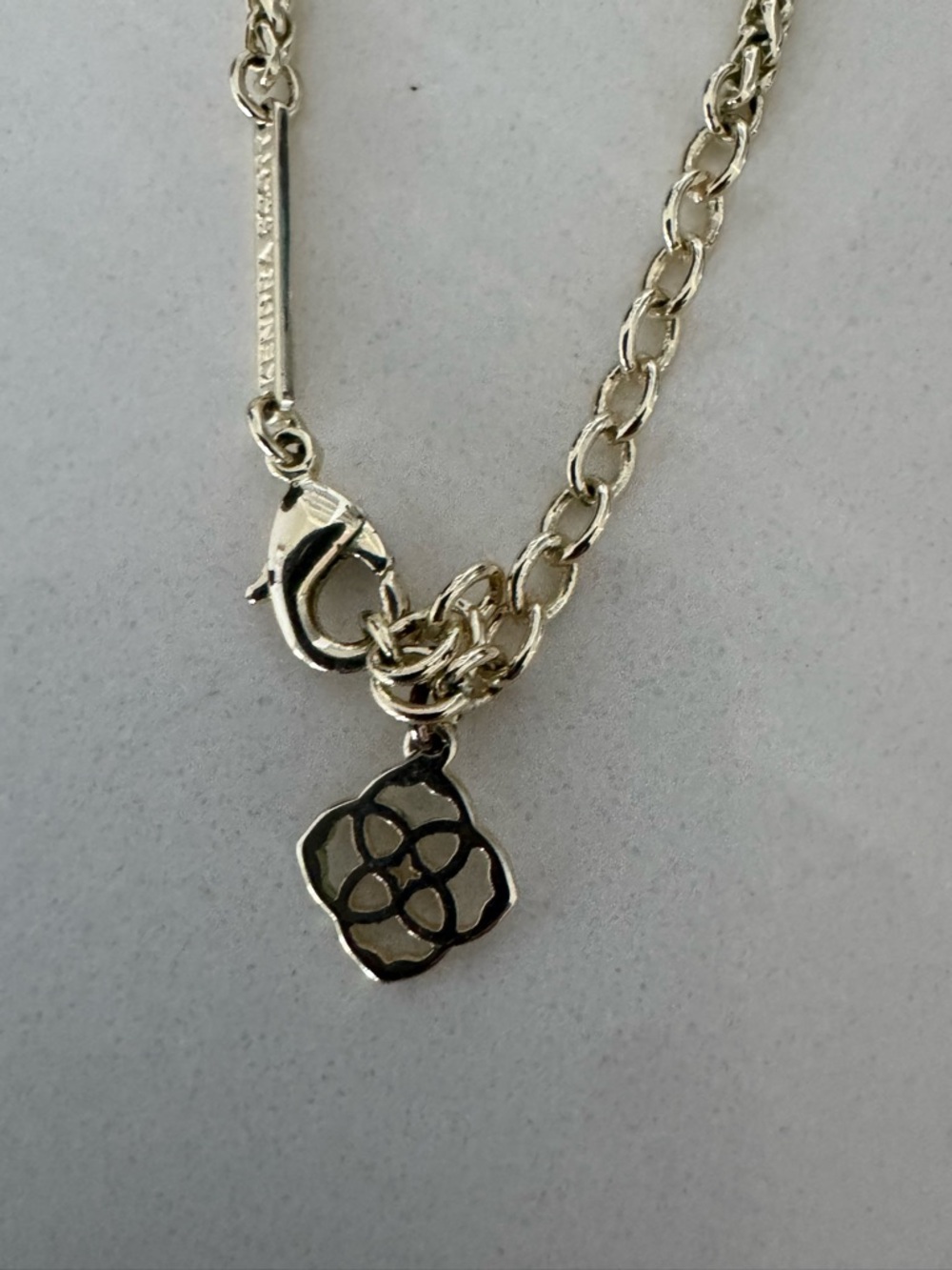 Kendra scott necklace - Picture 3 of 3